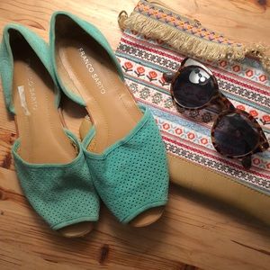 Teal Franco Sarto open toed sandals!